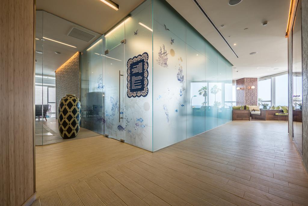 David Tower Hotel Netanya By Prima Hotels - 16 Years Plus Exterior foto Interior of the Embassy of the Republic of Korea in the Philippines